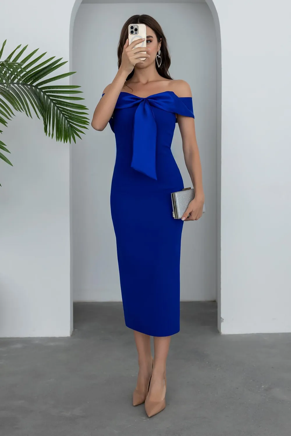 Madonna Yaka Fiyonklu Abiye - SAKS