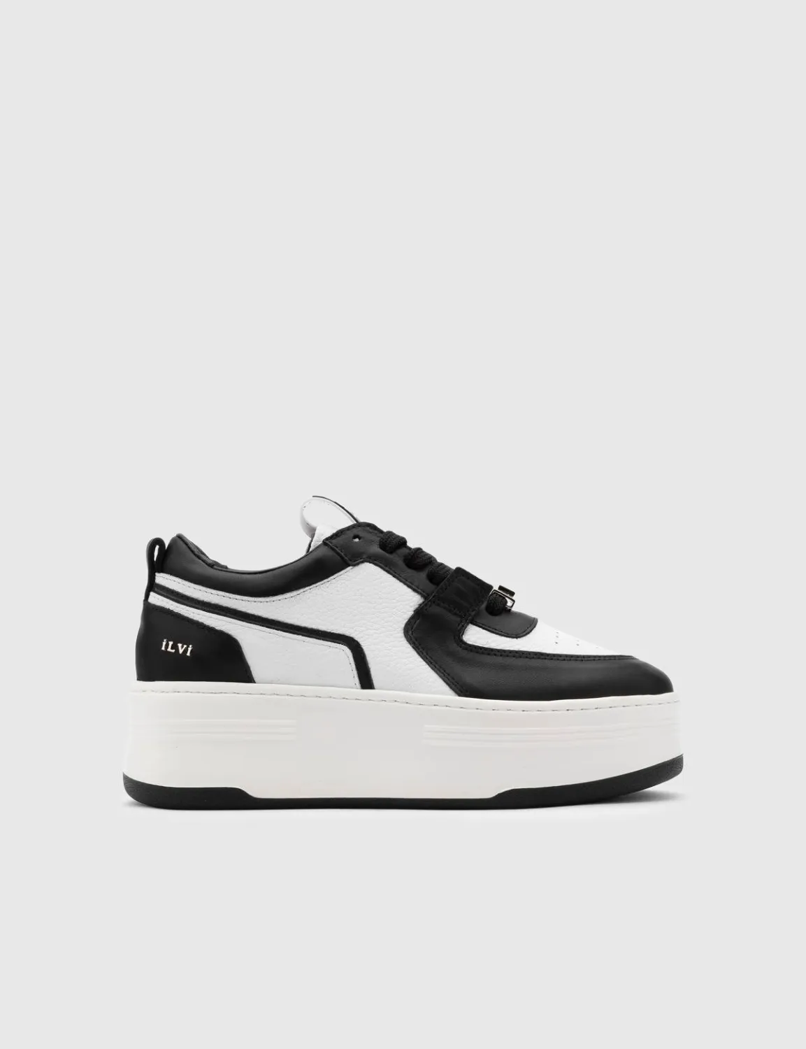 Kato Hakiki Deri Kadın Siyah Spor Ayakkabı