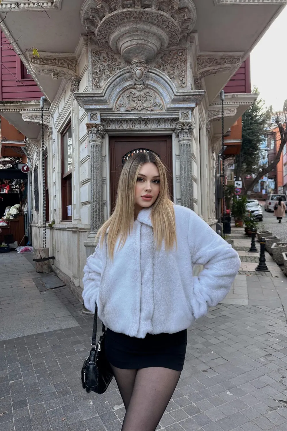 Kısa Tüylü Kürk Krem