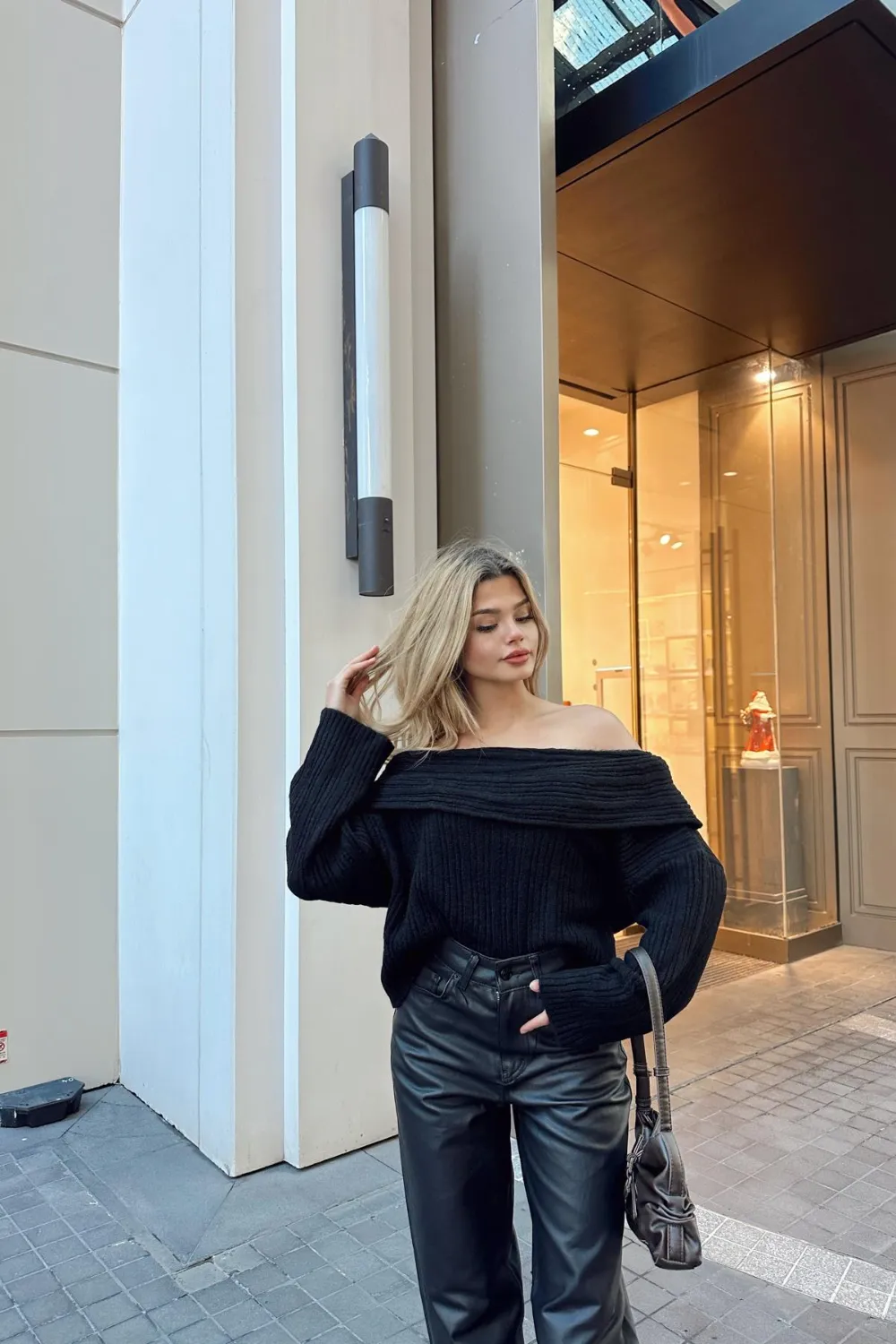 Degaje Yaka Fitilli Kazak Siyah