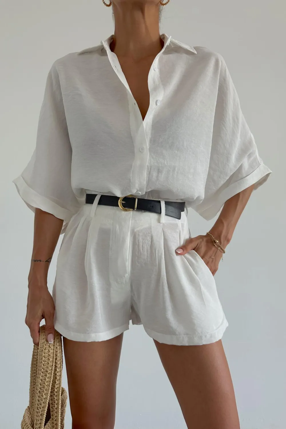 Kemerli Şort Gömlek Takım Beyaz