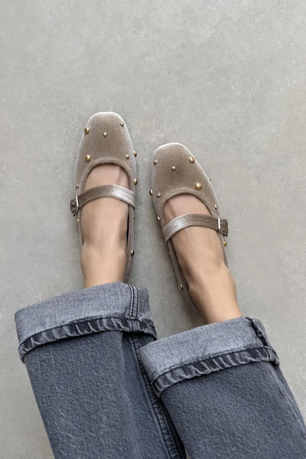 Daphne Kadın Drop Detay Kadife Babet Vizon