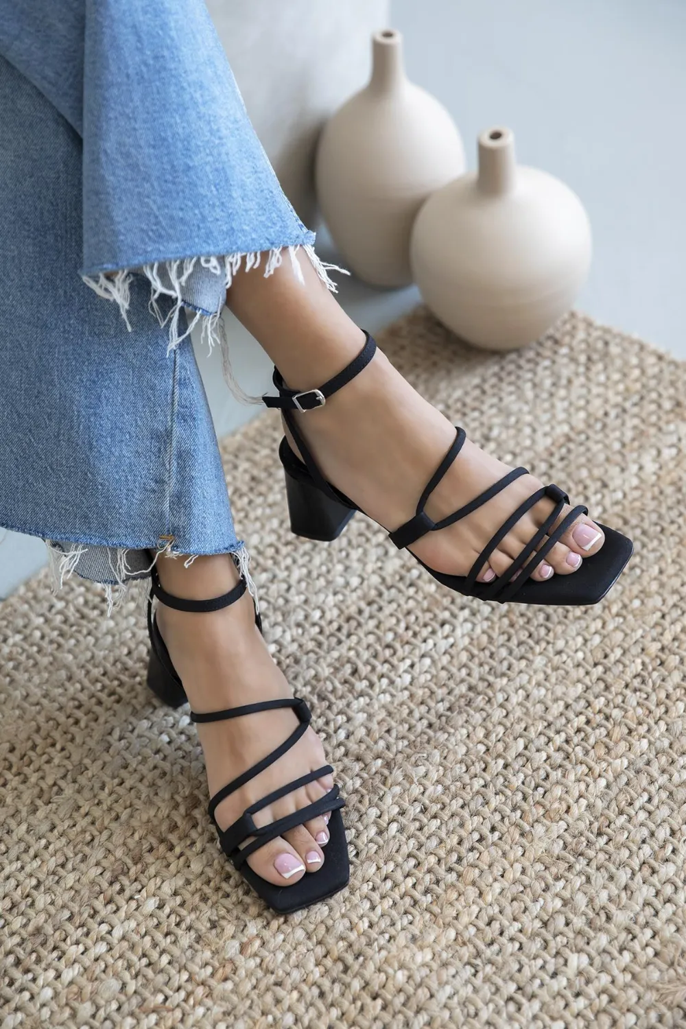 Estelle Kadın Topuklu   Kumaş Sandalet Siyah