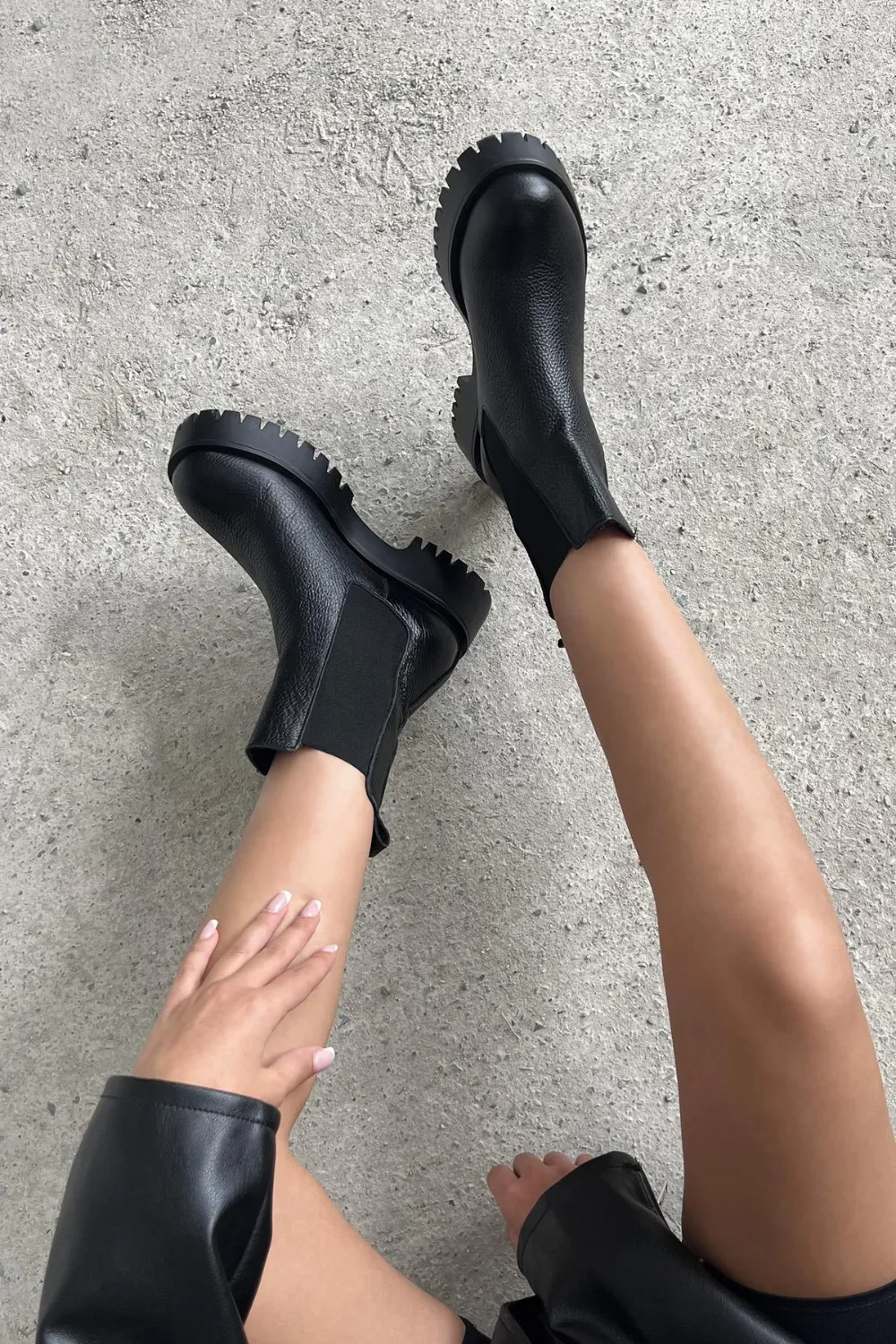 Kante  Kadın Lastik Detay  Hakiki  Deri Postal  Bot Siyah