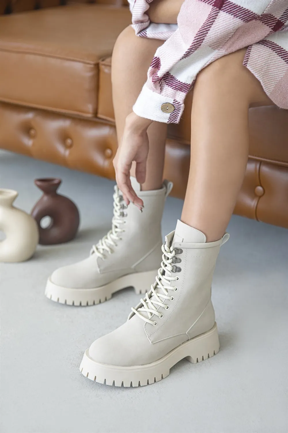 Laura  Kadın  Spor  Nubuk Postal  Bot Bej