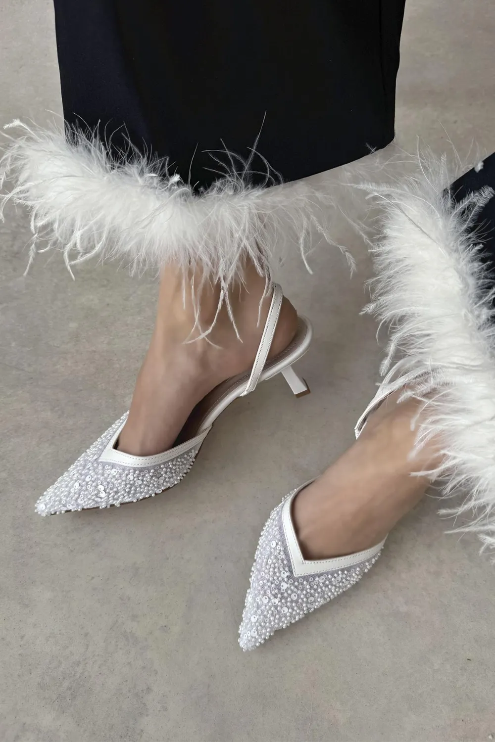 Royal Kadın Pul Detay Topuklu  Ayakkabı Beyaz