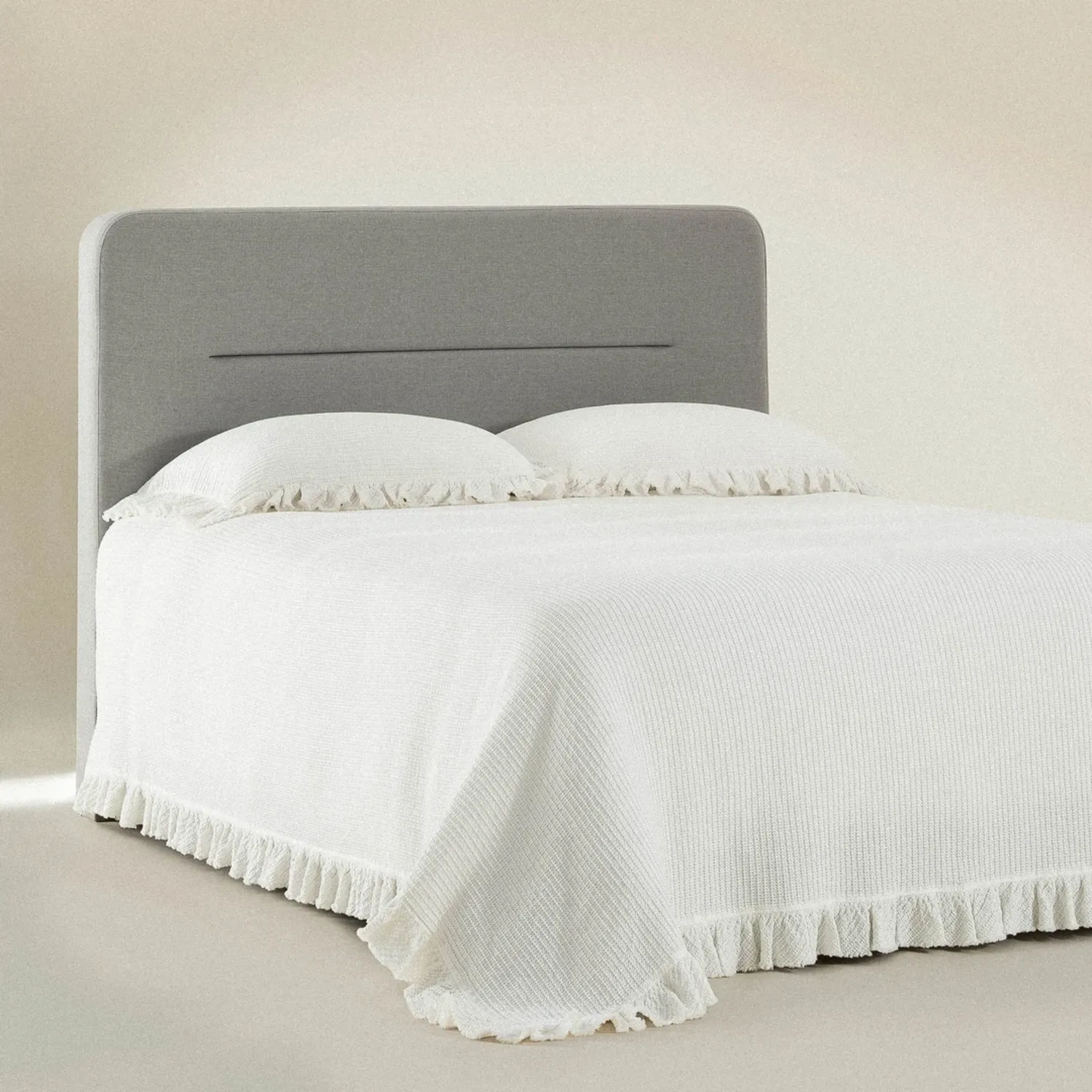 Dina Çift Kişilik Organik Pamuk Pike Yatak Örtüsü Seti Krem