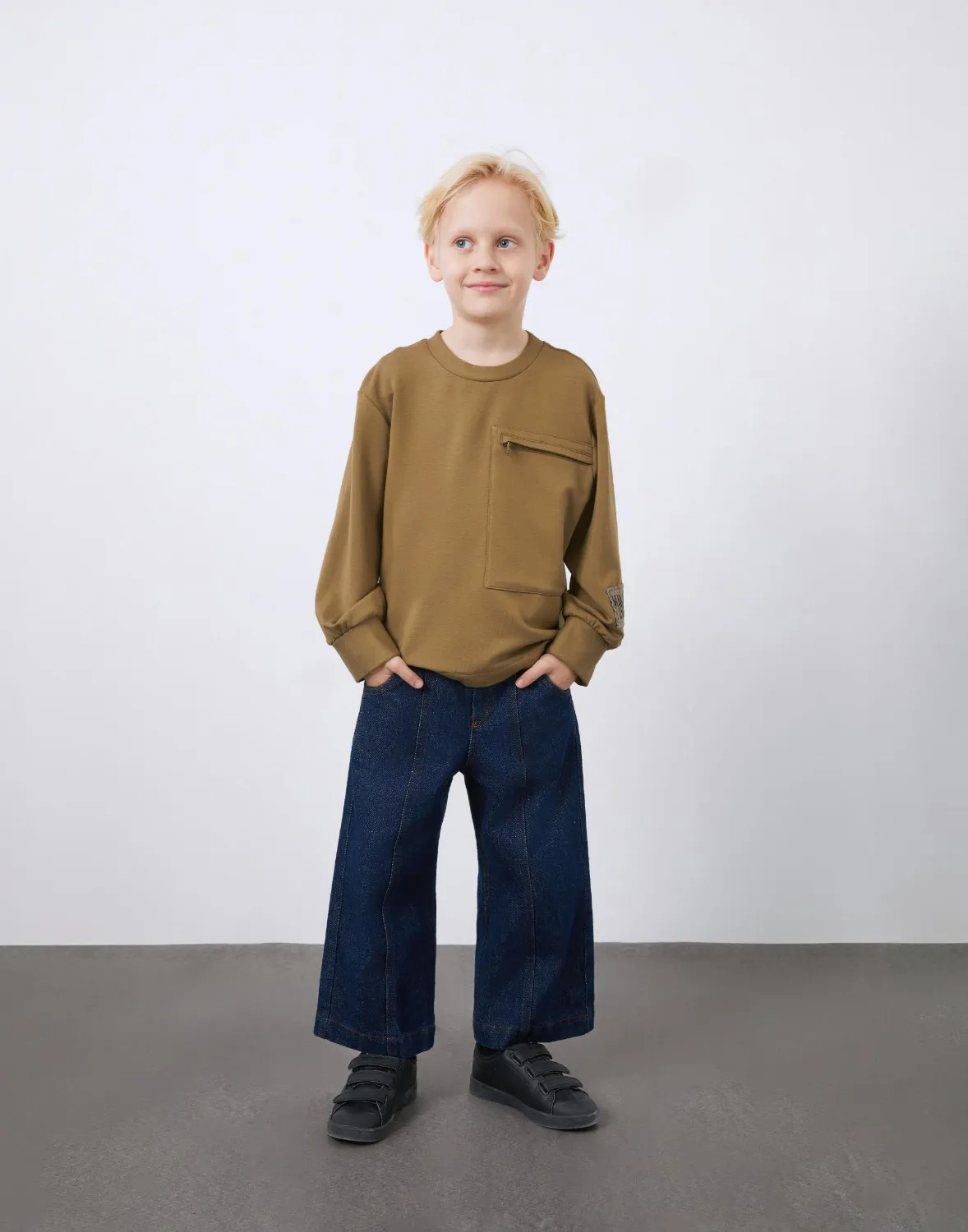 Nakış ve Cep Detaylı Yeşil Erkek Çocuk Sweatshirt