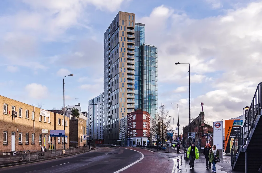 3 bed flat for sale