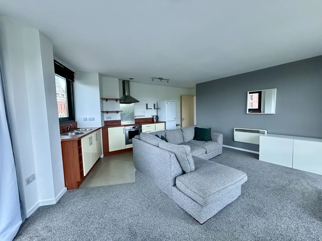 1 bed flat for sale