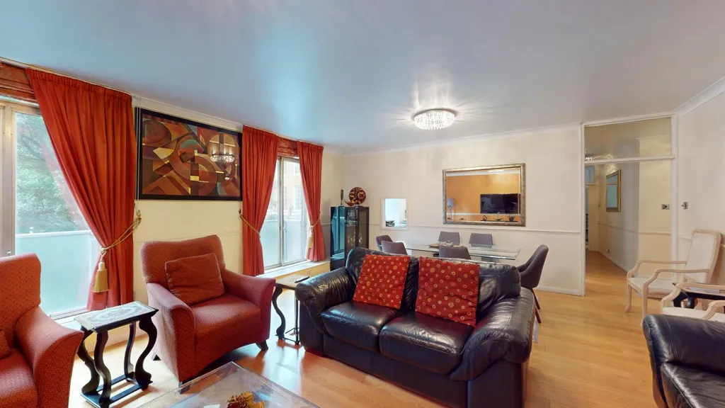 2 beds 2 baths house in Oxford
