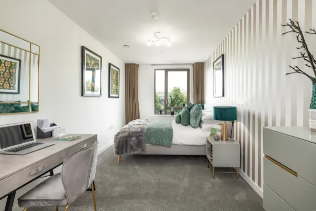 1 bed flat for sale house in Clayton Road