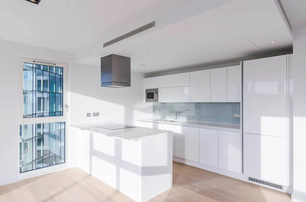 3 bed flat for sale