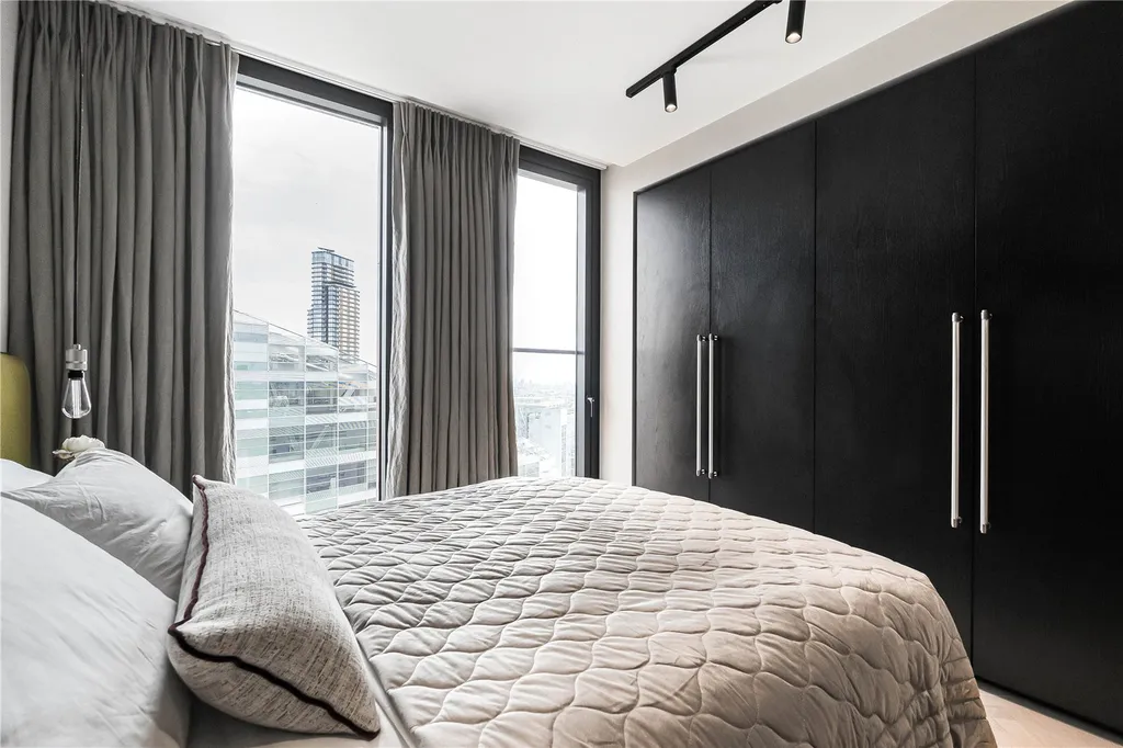 2 bed flat for sale Apartmant in Sun Street