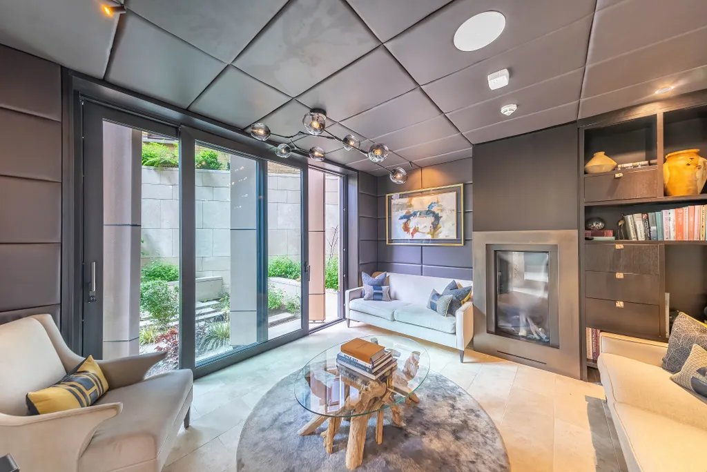 3 beds 3 baths house in Oxford 