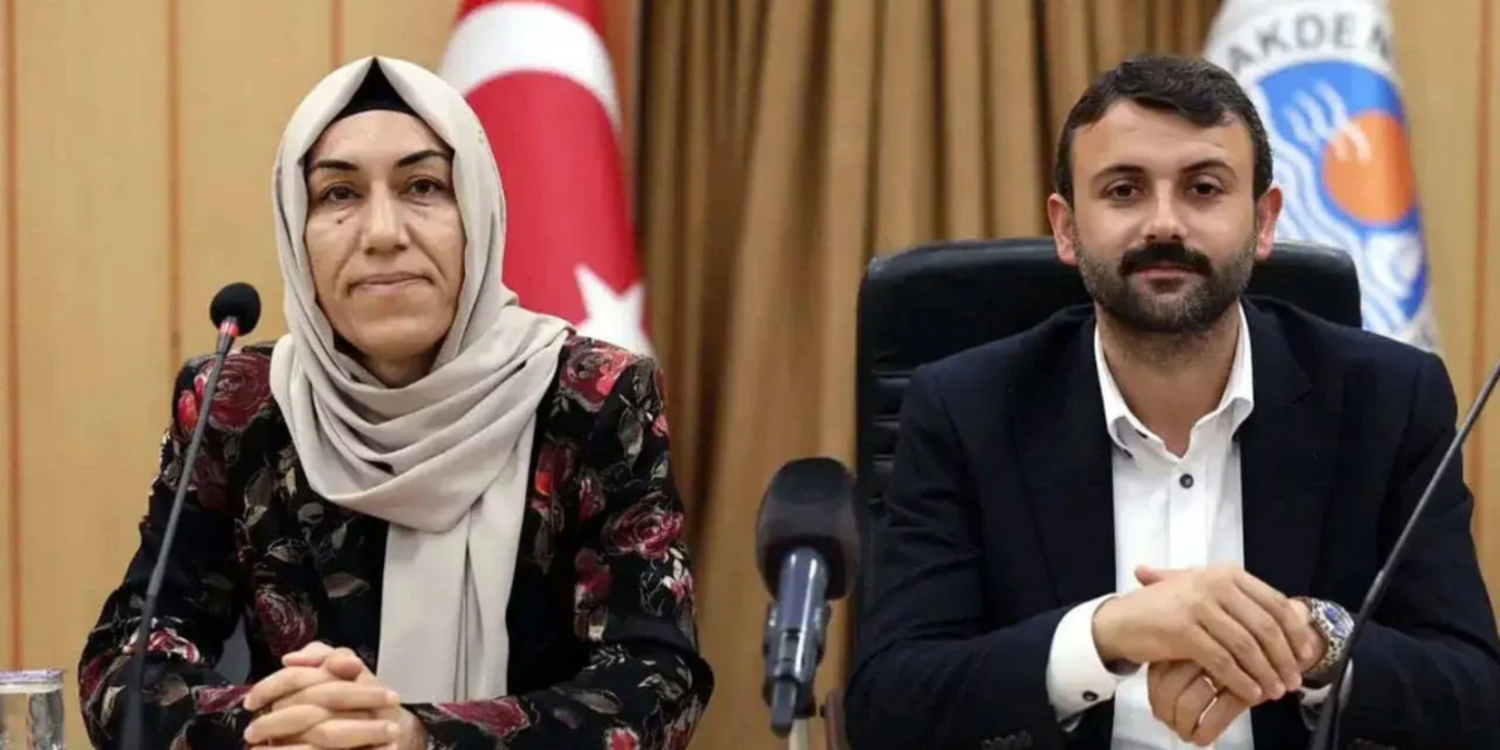 Akdeniz Belediyesi Eş Başkanları tutuklandı