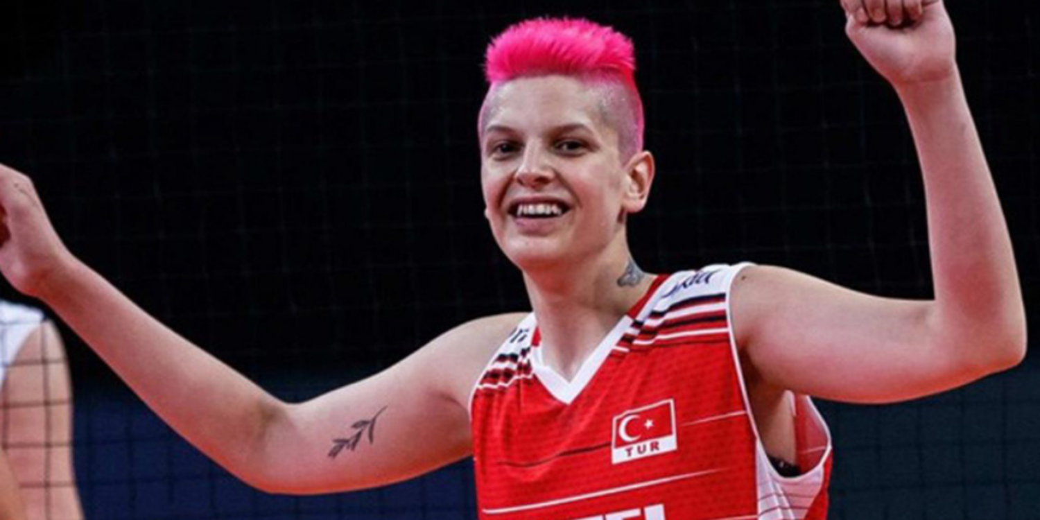 Ebrar Karakurt'tan 'Gibi' göndermesi