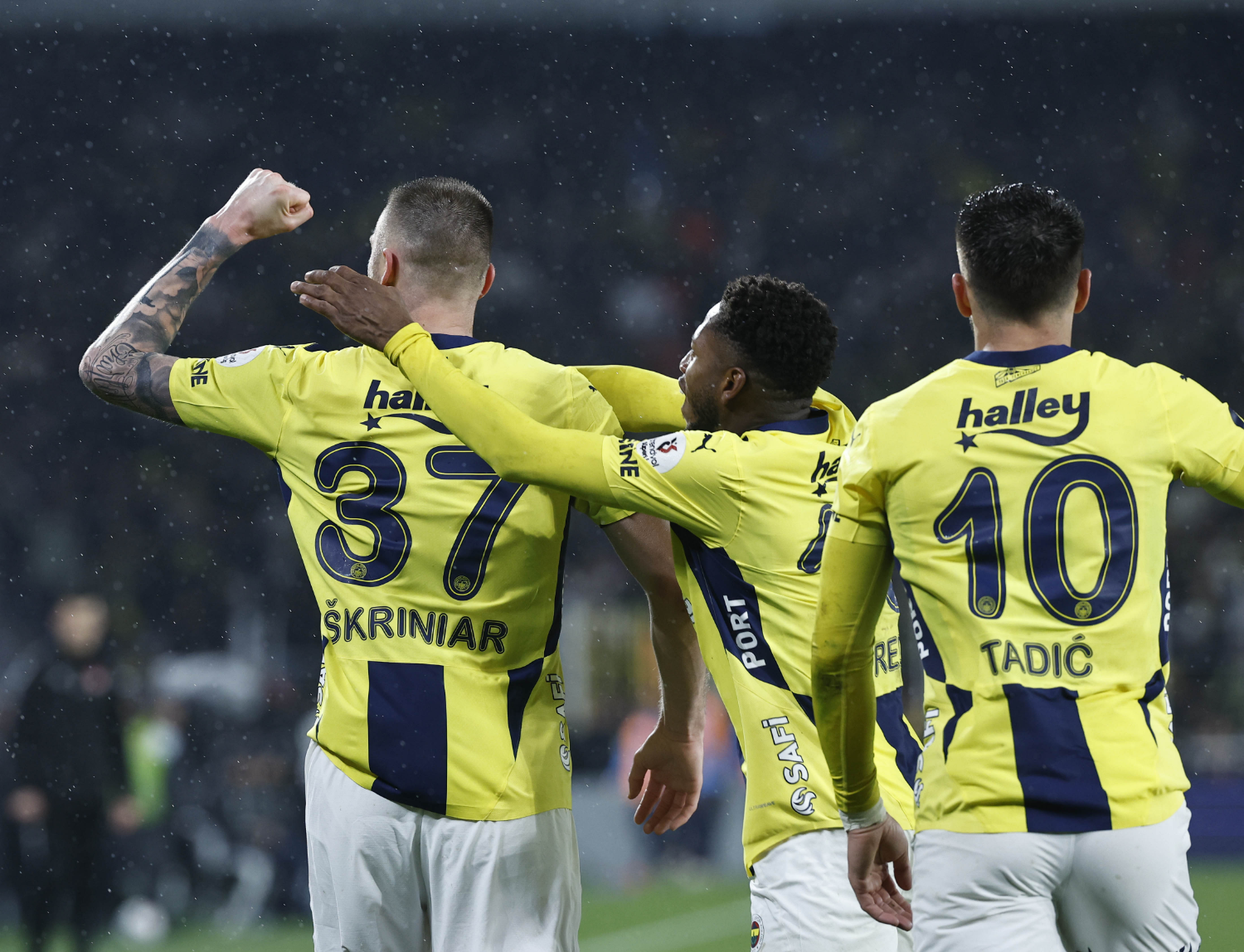 Milan Skriniar İstanbul'da