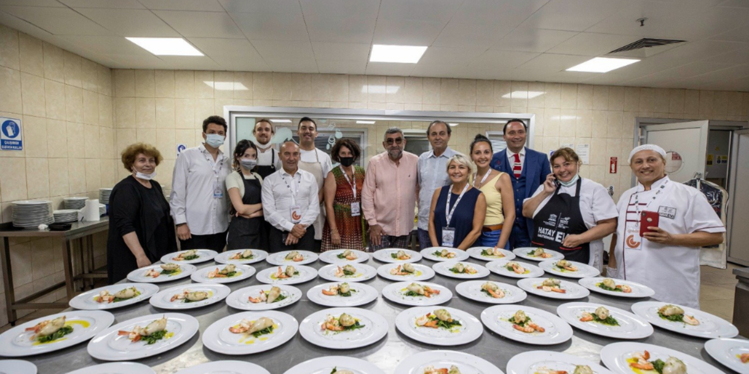 ​Gastroshow'da İzmir'in lezzetleri sunuldu, tarihi konuşuldu