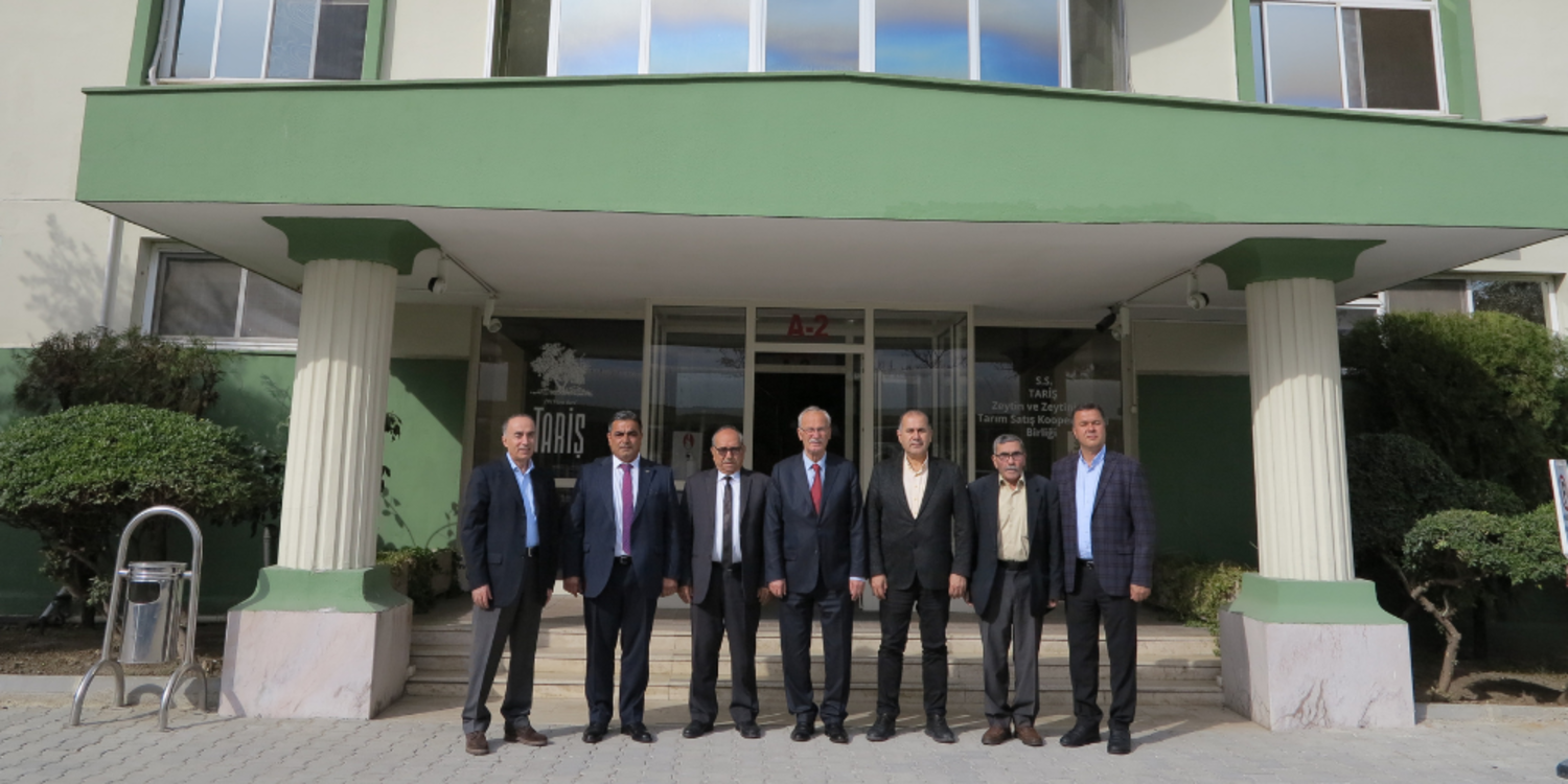 Tariş Zeytin ve Zeytinyağı Birliği Başkanı Fikret Akova oldu