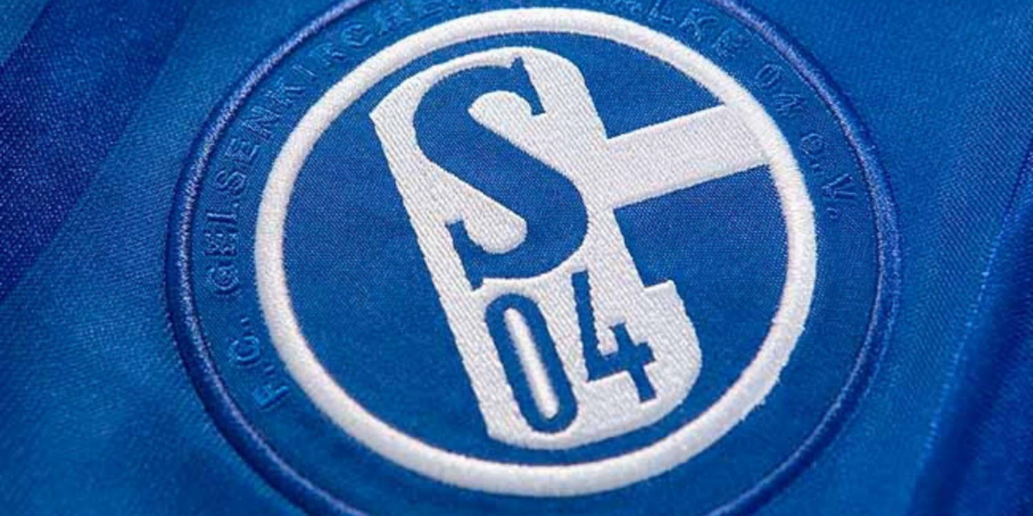 Schalke 04, ligde kalmayı garantiledi