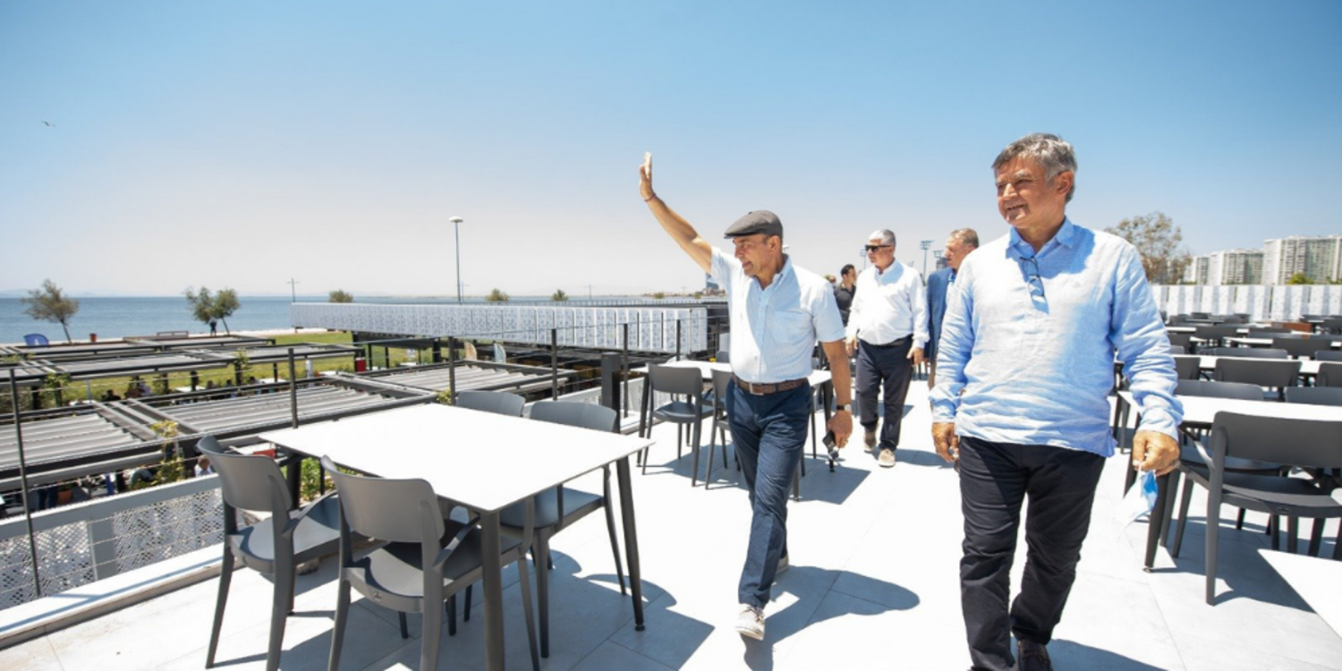 Yasemin Kafe yeniden İzmirlilerin hizmetinde