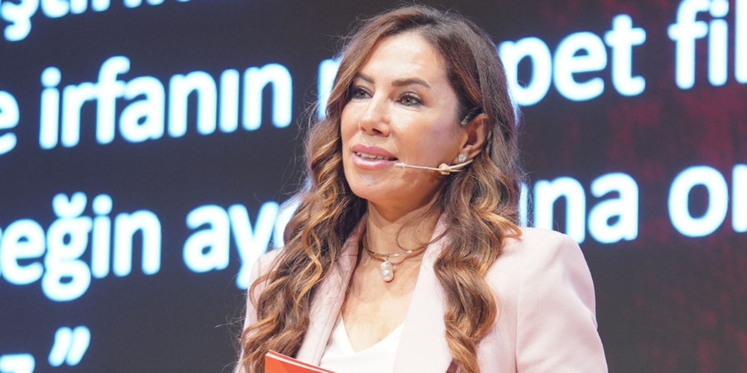 Yeni Dünya Zirvesi gençlere yeni dünyanın kapılarını açtı