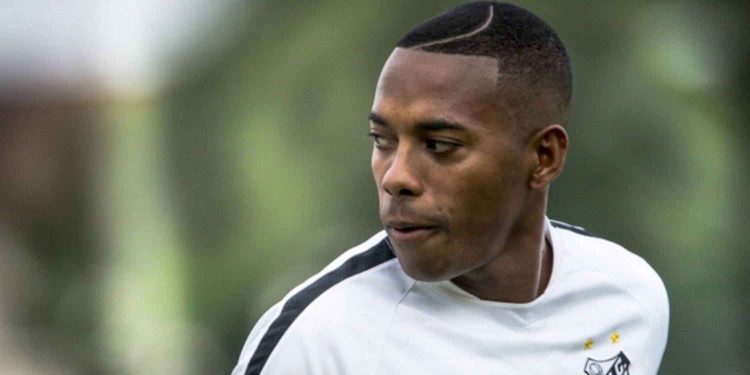 Bir futbolcu daha cinsel saldırıdan tutuklandı