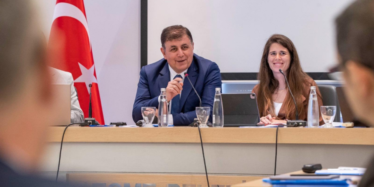 Tugay: İmar rantına, kaçak yapılara geçit vermeyeceğiz