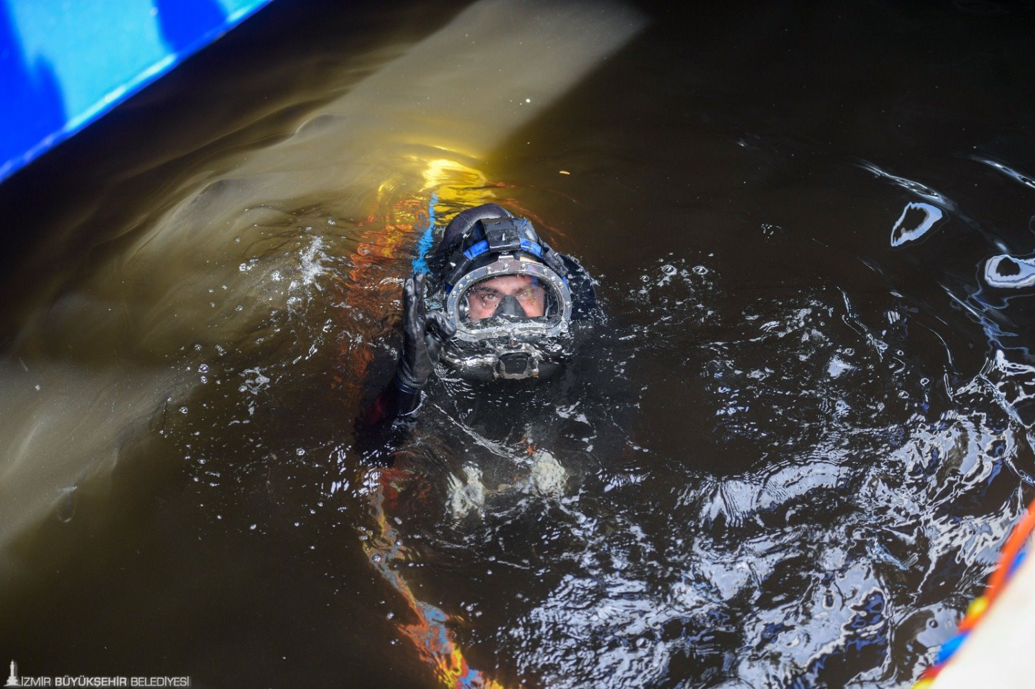İZDENİZ dalgıç ekibi kurdu