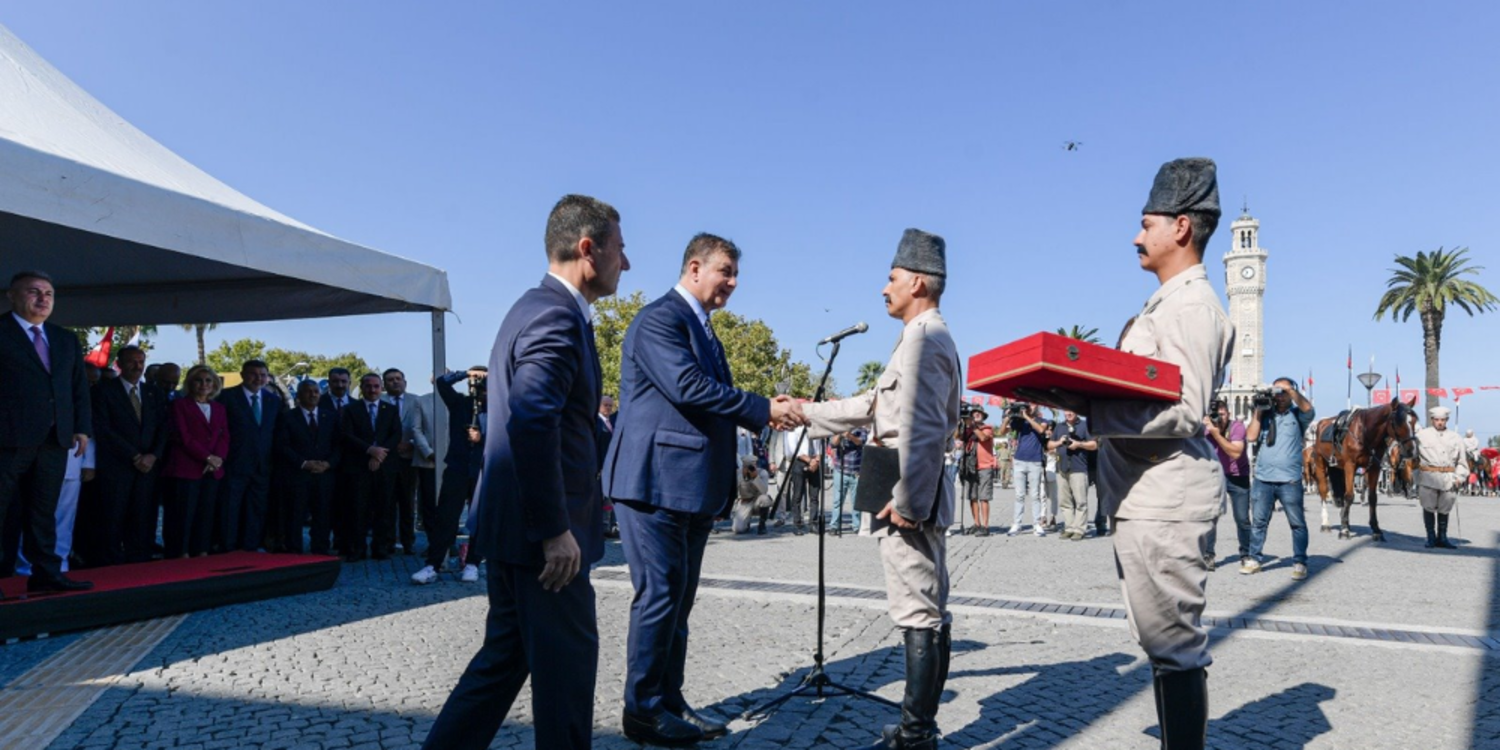 İzmir'in 102 yıllık gurur tablosu