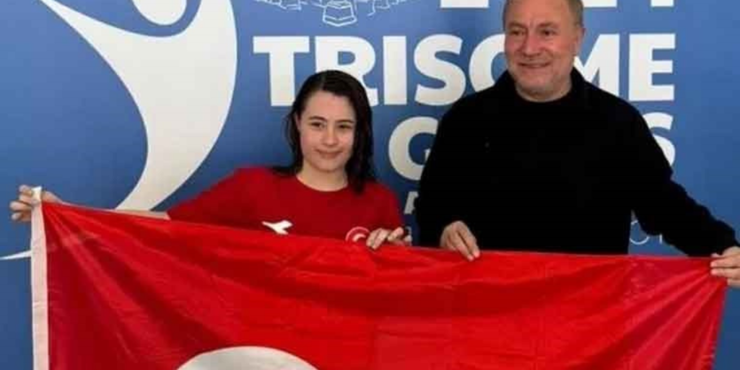 Ada Zehra dünya rekoruyla şampiyon oldu