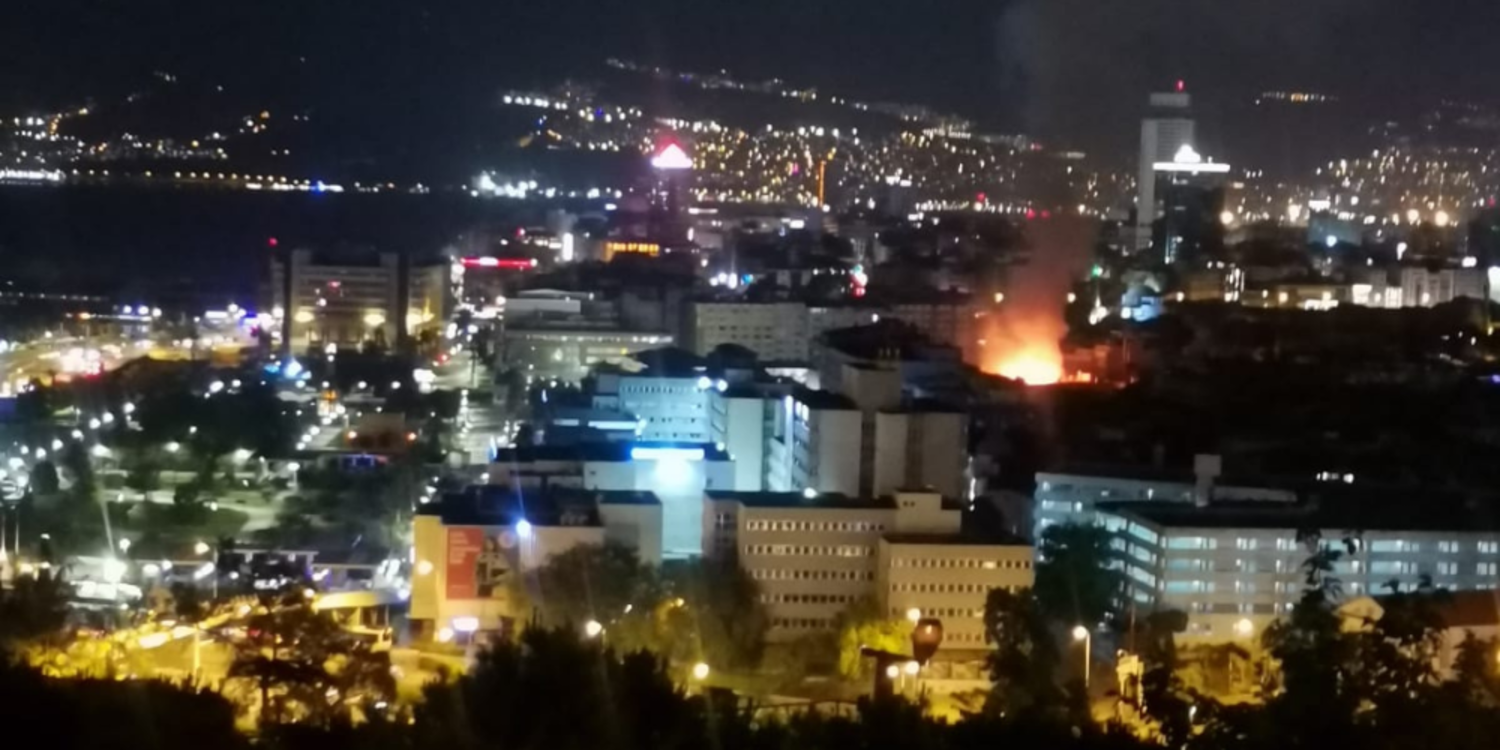 Kemeraltı Çarşısı’nda yangın