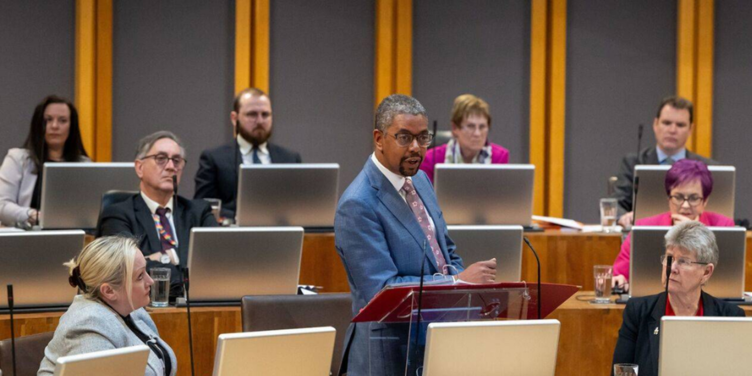 Galler Başbakanı Vaughan Gething istifa etti