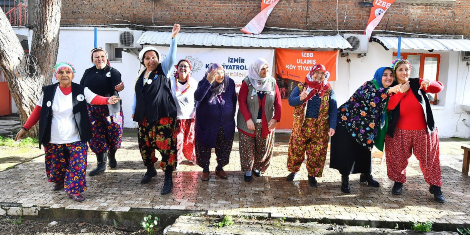 İzmir’de Köy Tiyatroları iki yılda 16 bin seyirciye ulaştı