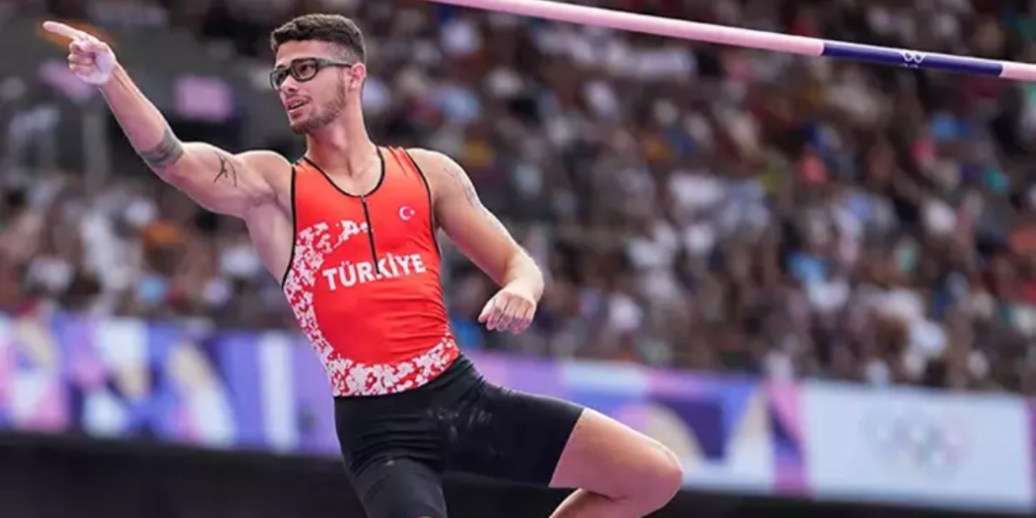 Ersu Şaşma, sırıkla atlamada Olimpiyat beşincisi oldu