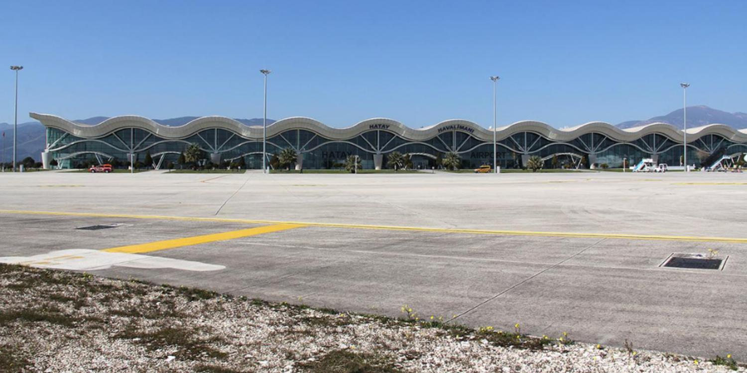 Hatay Havalimanı'nda uçuşlar yeniden başladı