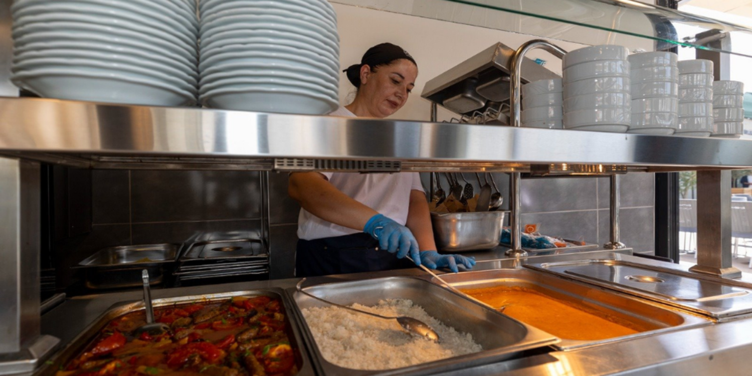 Kent Lokantası’nın ilki Kemeraltı’nda açıldı