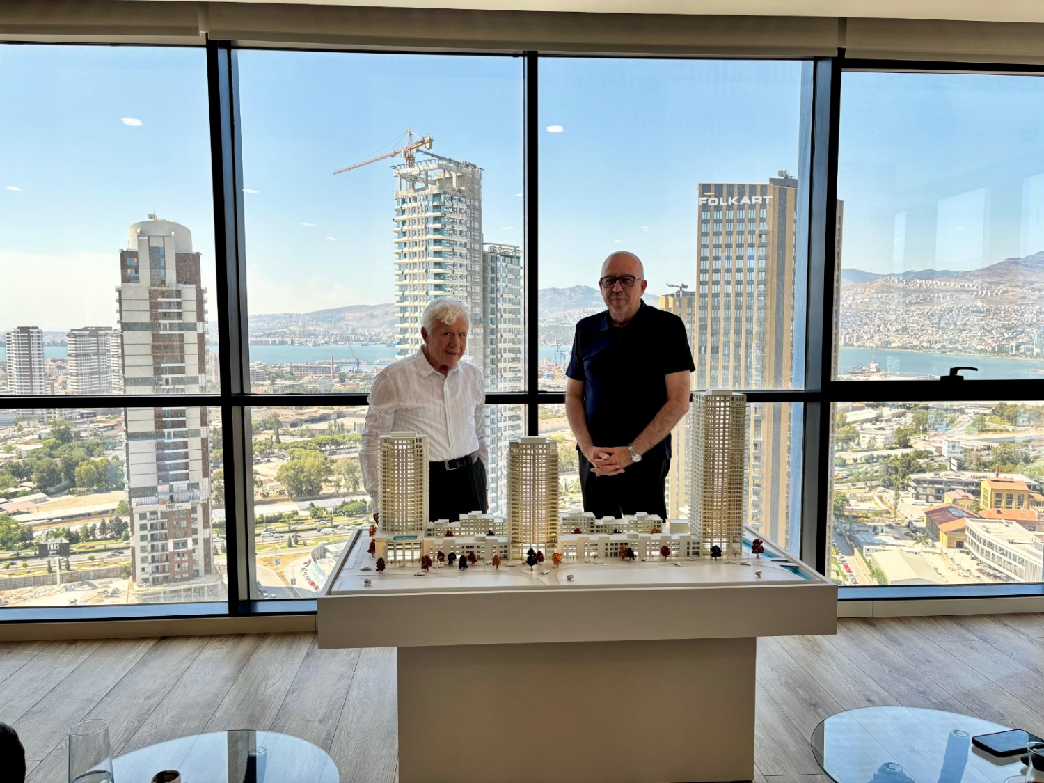 Selim Gökdemir: İzmir’in rol modele ihtiyacı var