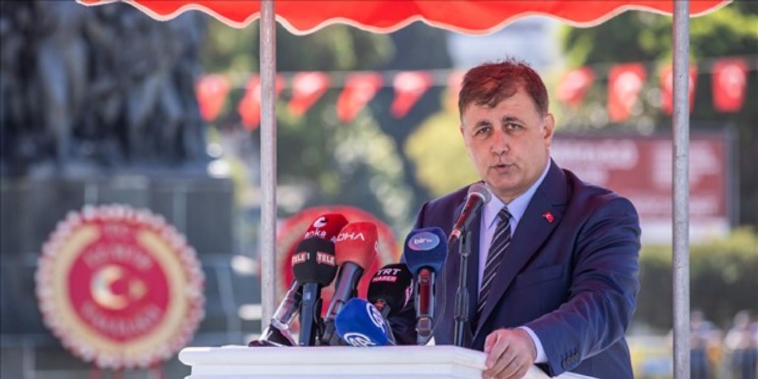 Tugay: Yaşasın Gazi Mustafa Kemal Atatürk’ün ışığı