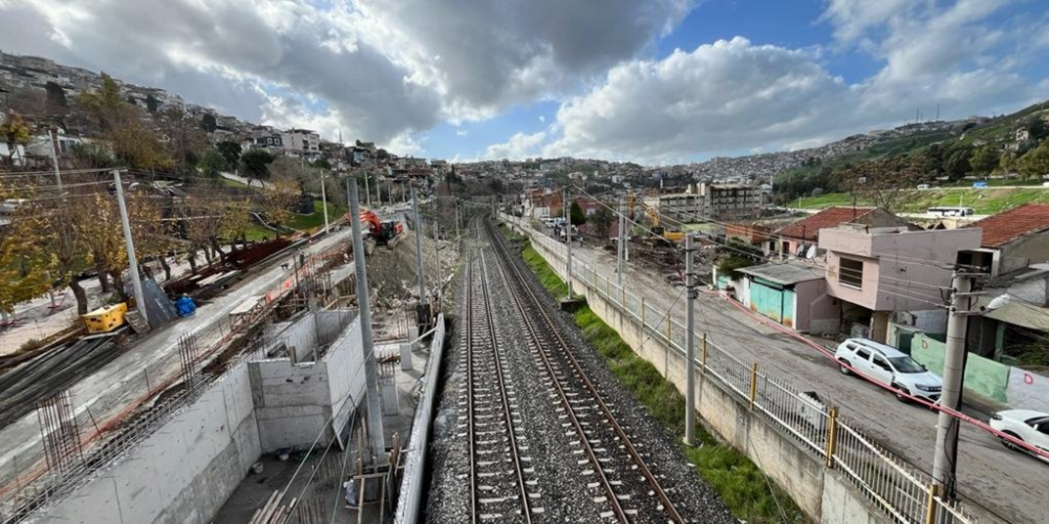 Yeni İZBAN durağının adı Gürçeşme oldu