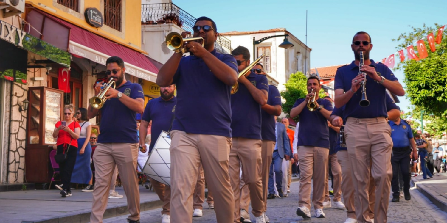 17. Yarımada Spor Oyunları Çeşme'de başladı