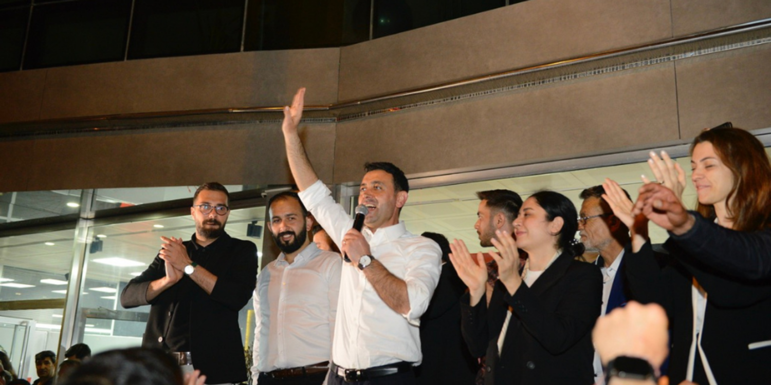 Bayraklı’nın yeni başkanı İrfan Önal’dan ilk mesaj