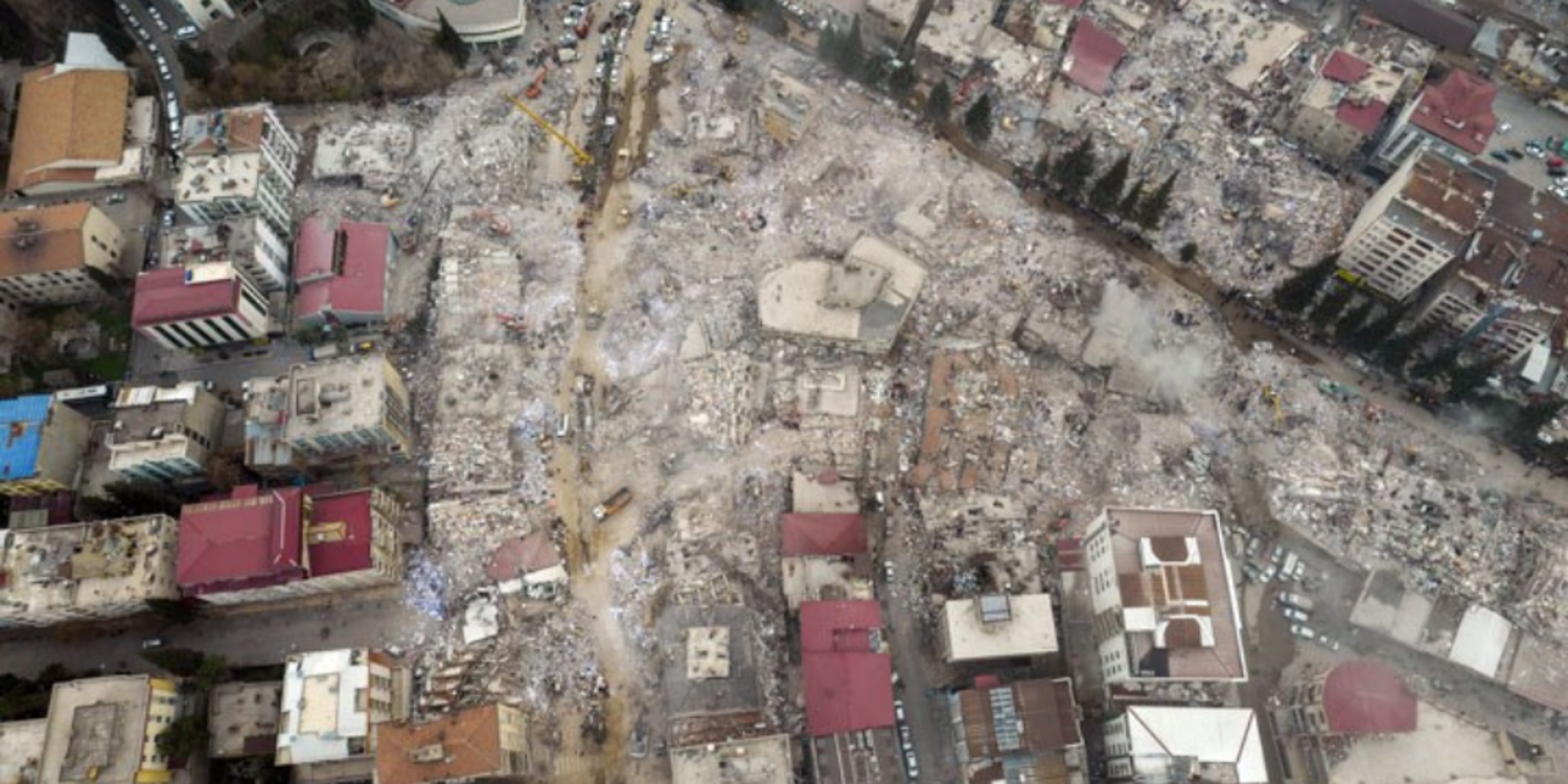 Afet bölgesinde 60 bin sarsıntı