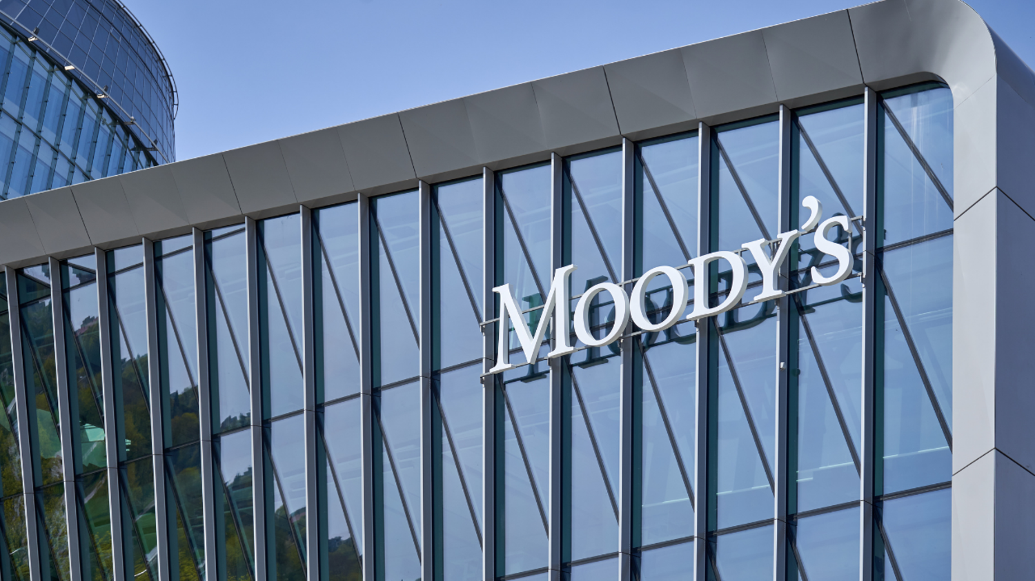 Moody's, ABD'nin kredi notunu düşürdü
