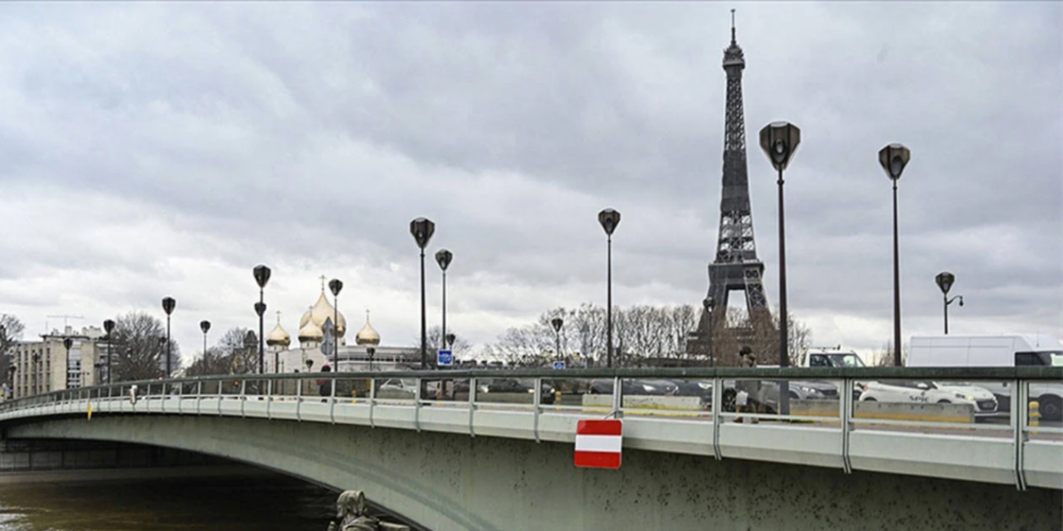 Fransa'da 12 vilayette "turuncu alarm" verildi