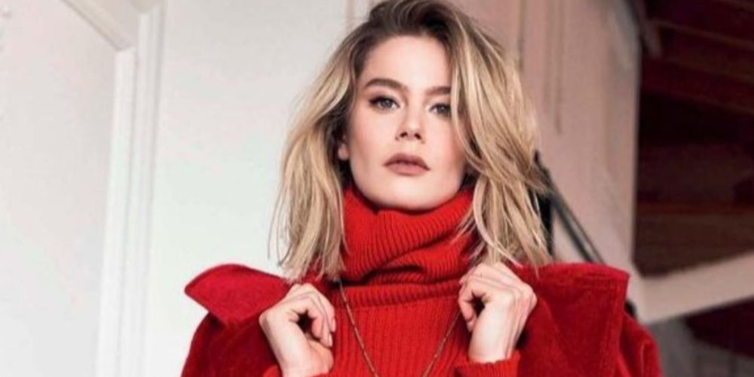 Ünlü oyuncu hamile olduğunu açıkladı