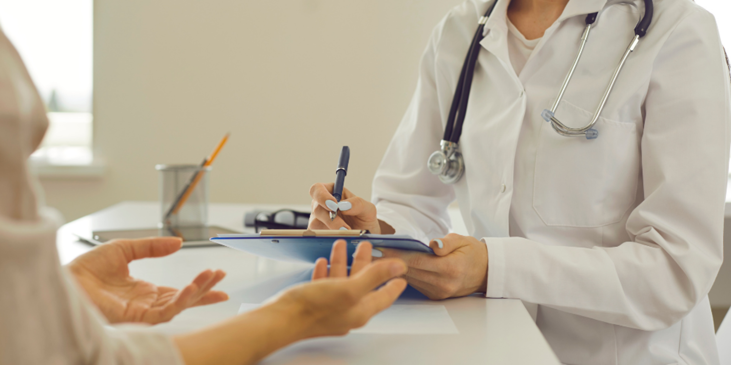 Sağlık çalışanlarına uygulanan istifa yasağı kalkıyor