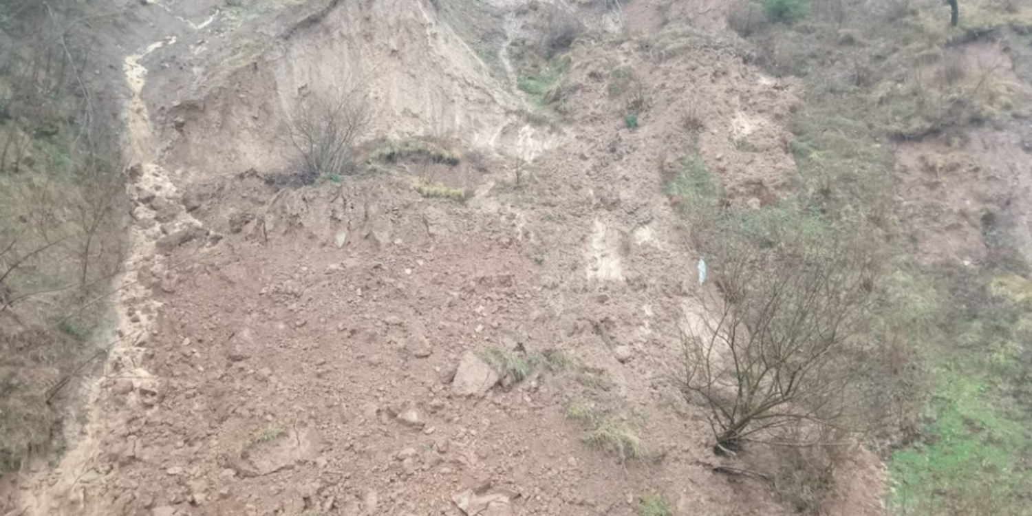 Artvin'de taşkın ve heyelan meydana geldi