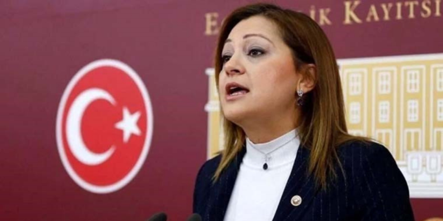 Belediye binasında gizli kamera ve böcek skandalı